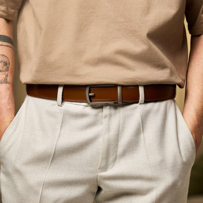 Cognacsfärgat läderbälte utan hål