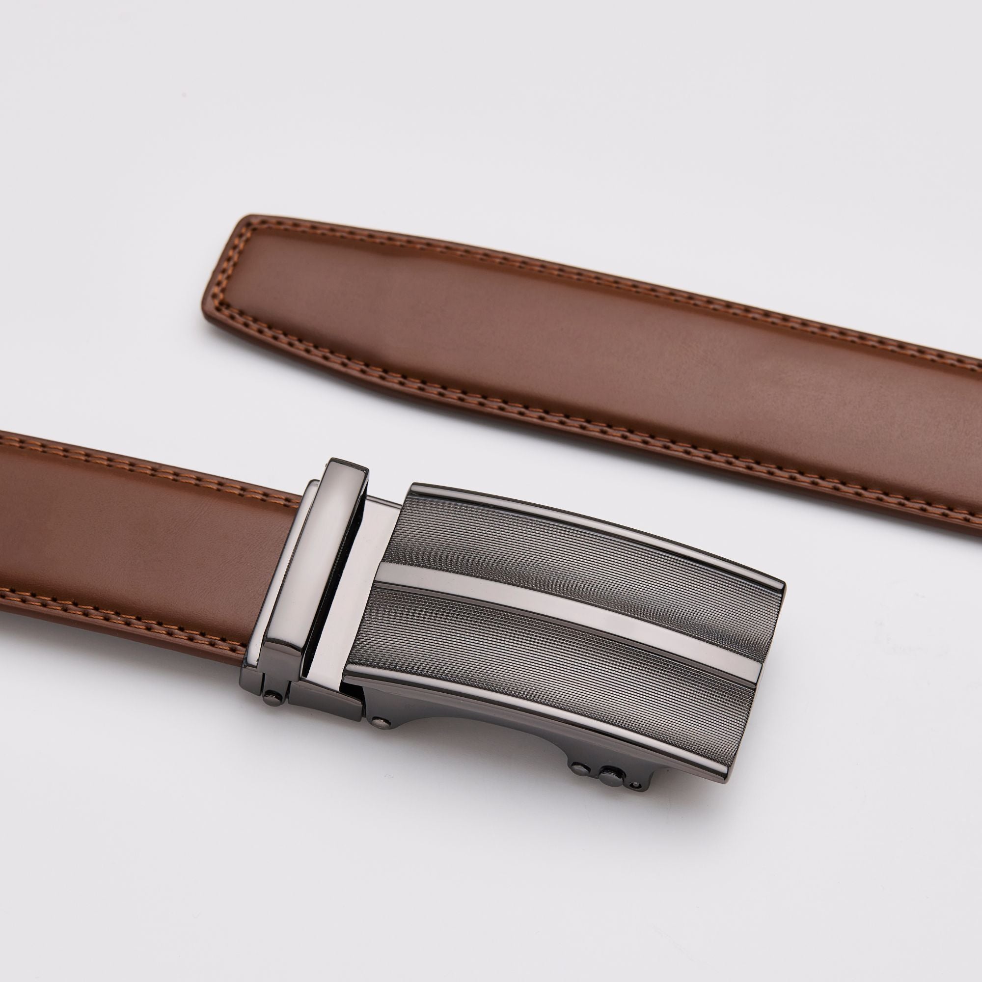 Cognacsfärgat läderbälte utan hål