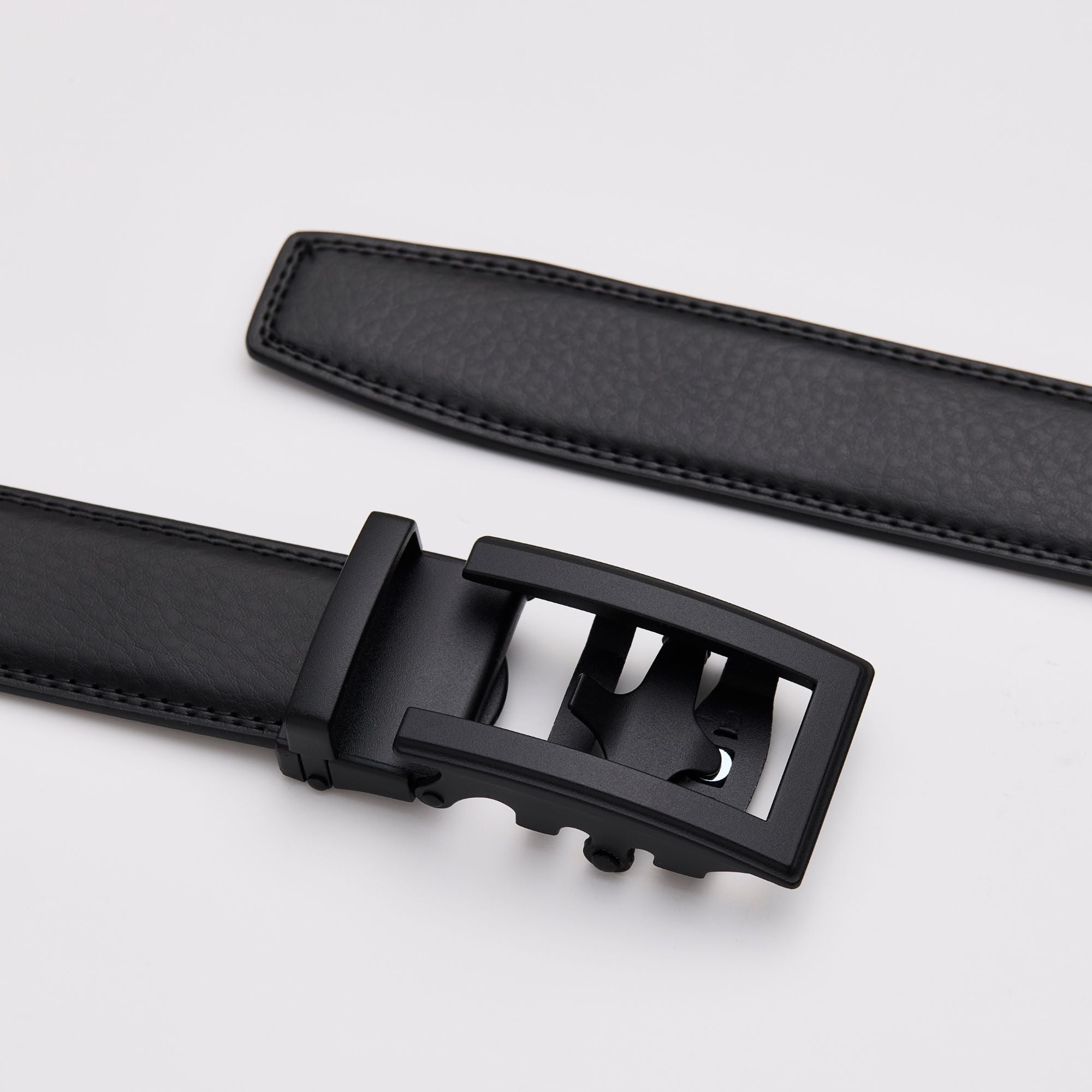 Svart läderbälte utan hål
